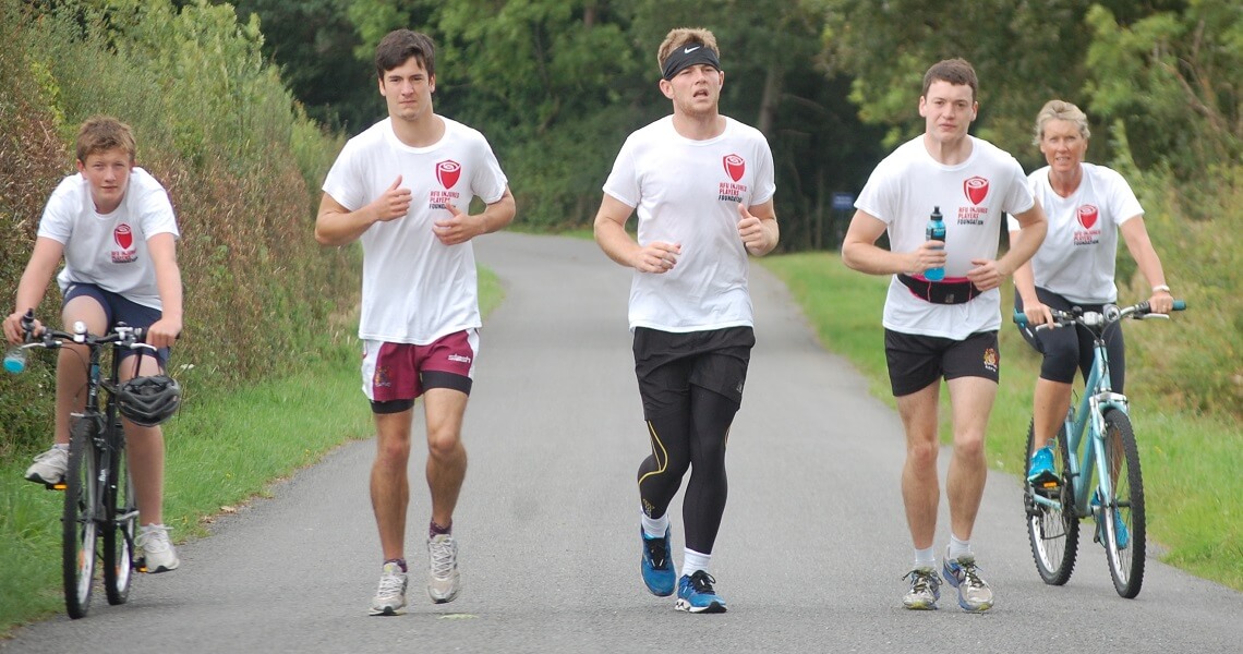 3 runners and 2 cyclists in RFU Injured Players Foundation tops